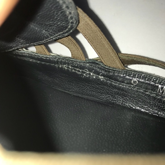 ❌Sold❌ Stuart Weitzman Slip on Sneakers - Picture 8 of 8